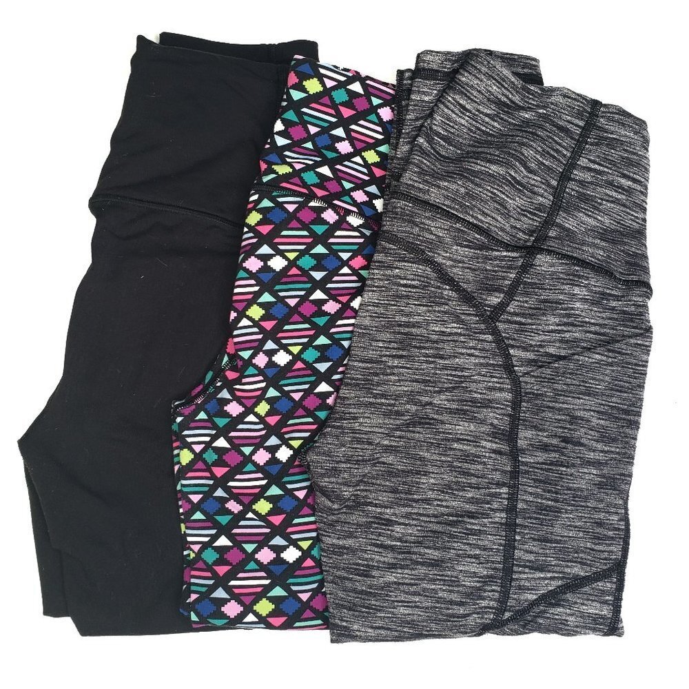 Victoria's Secret Sport VSX 3pc Lot Knockout Capris S Small Black Grey Print
